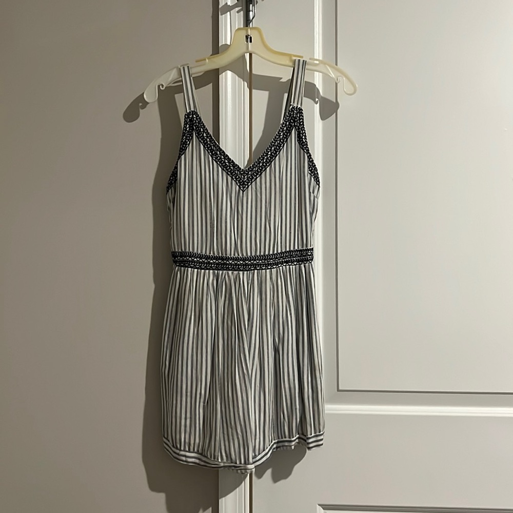 Seersucker romper. Very soft. Gently used.